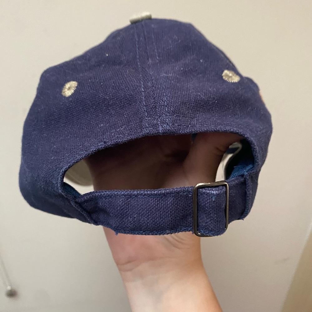 Hat - Picture 3 of 5